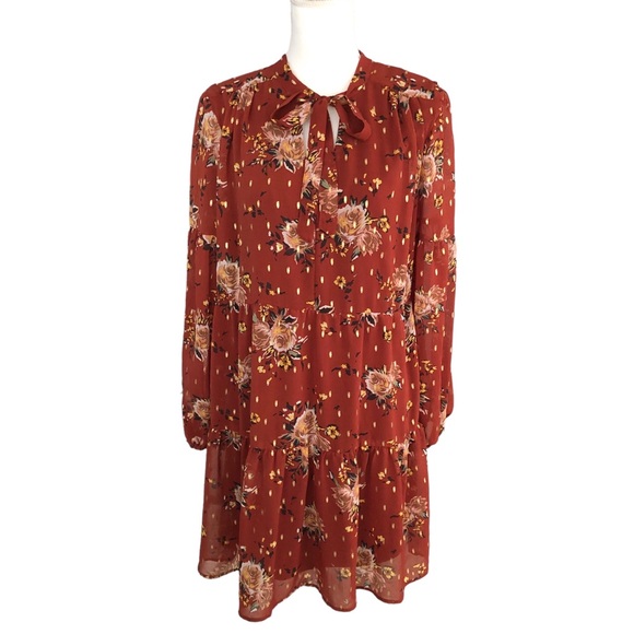 Luxology Dresses & Skirts - Luxology Front Tie Floral and Gold Fleck Detail Flounce Hem Dress Size L